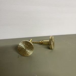 Meubelknop ribbel goud