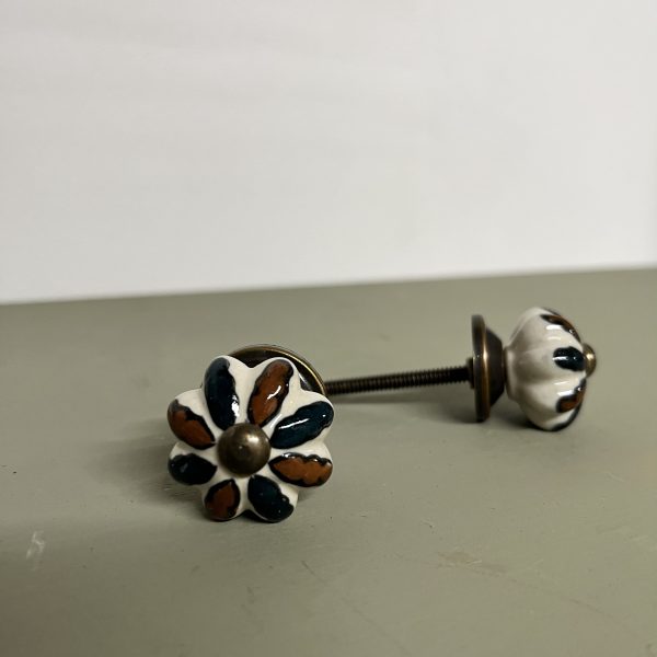 meubelknop bruin, groen/blauw