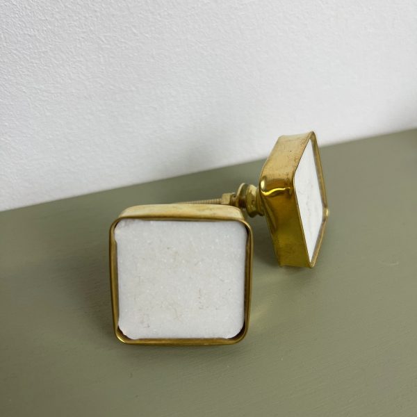 knop vierkant goud en wit marmer